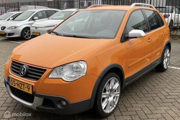 Volkswagen Polo (2009) — foto 1