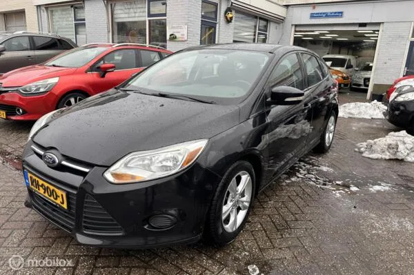 Ford Focus (2014) — foto 1