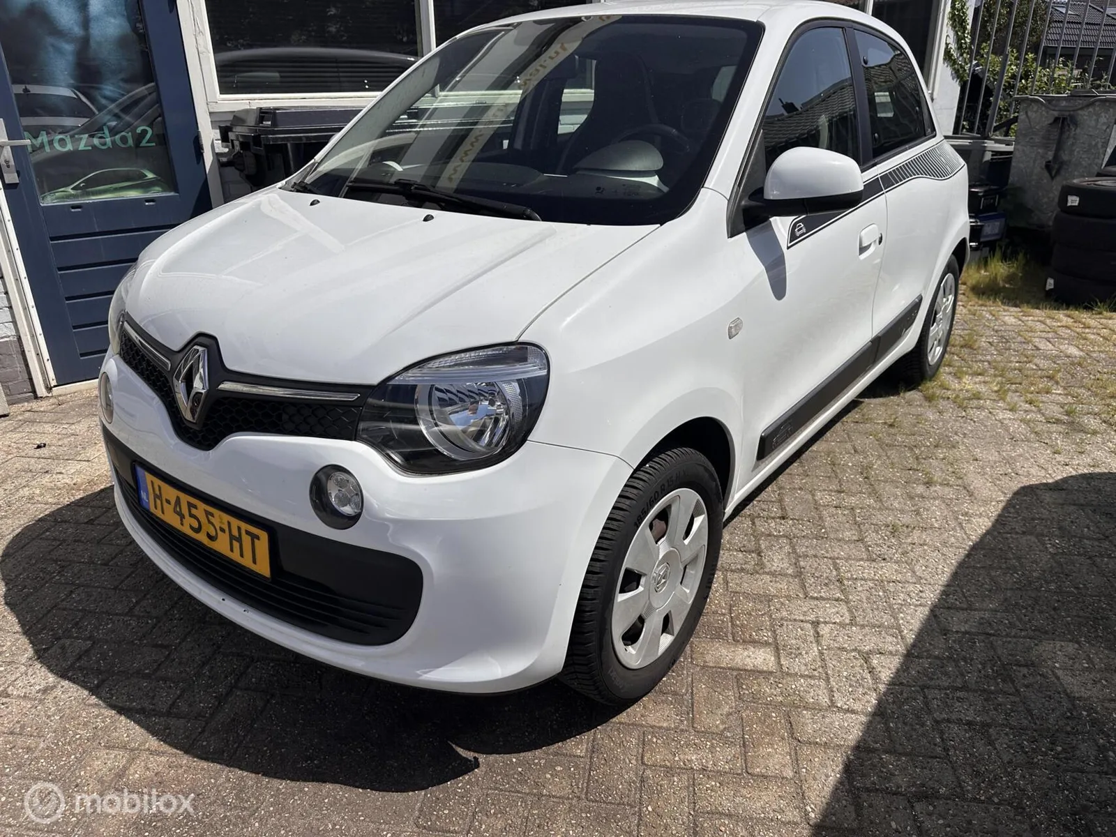 Renault Twingo (2015) — foto 1