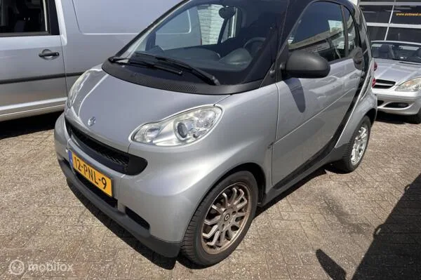 Smart Fortwo (2011) — foto 1