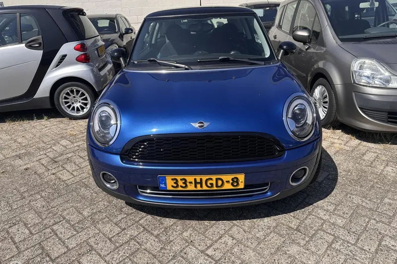 MINI One (2008)