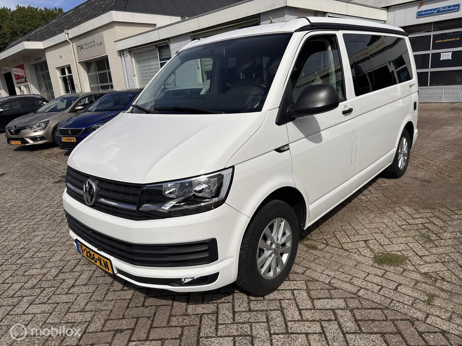 Volkswagen CALIFORNIA (2016) — foto 1