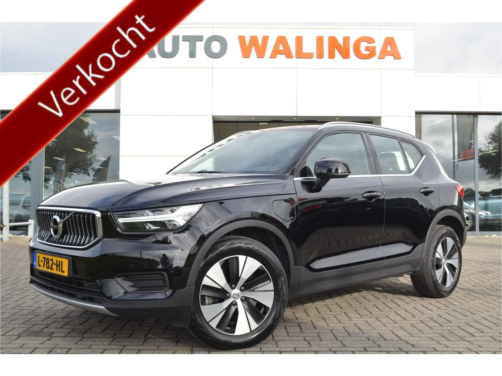 Volvo XC40 (2021) — foto 1