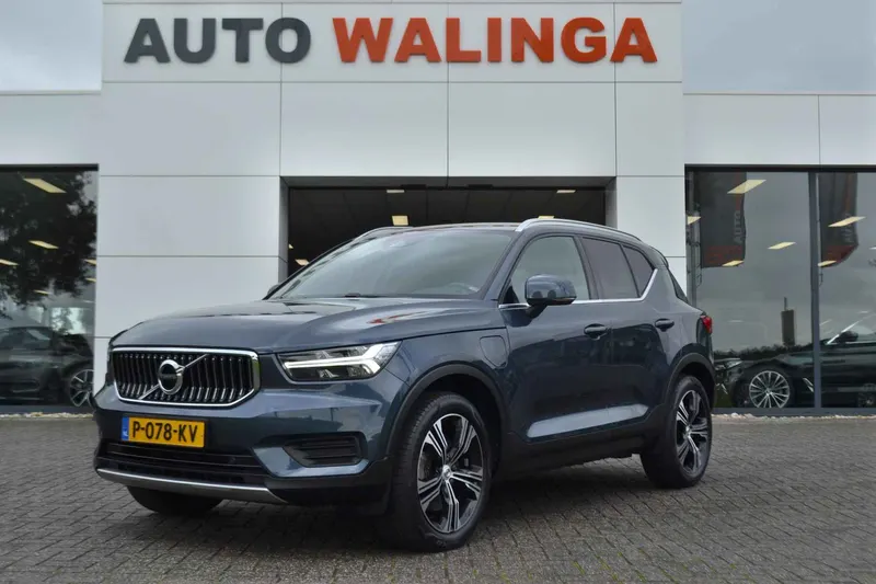 Volvo XC40 (2022)