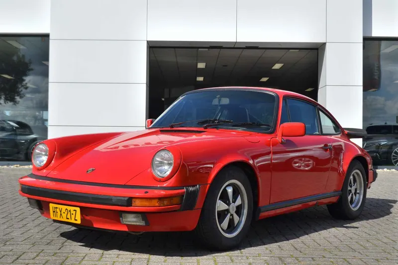 Porsche 911 (1985)