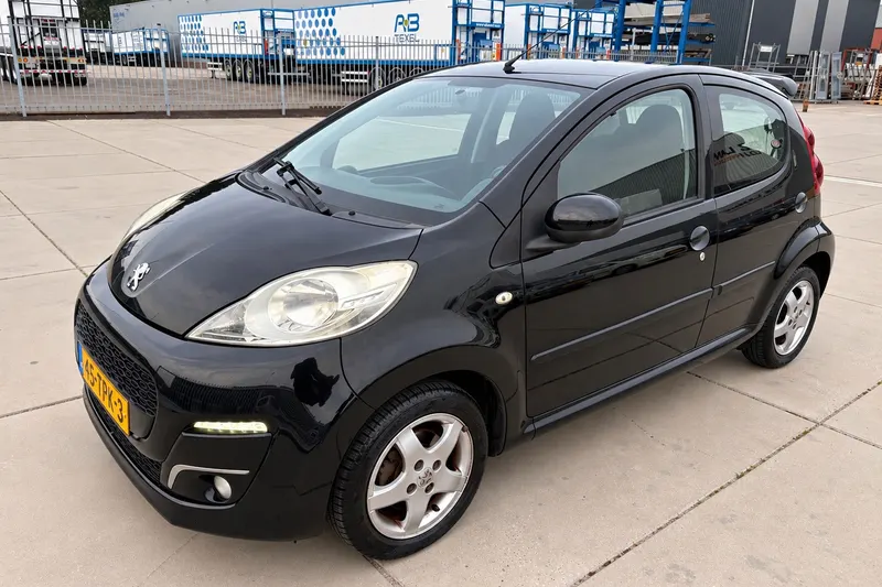 Peugeot 107 (2012)