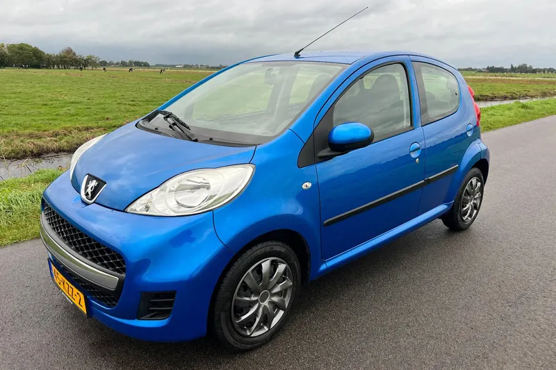 Peugeot 107 (2011)
