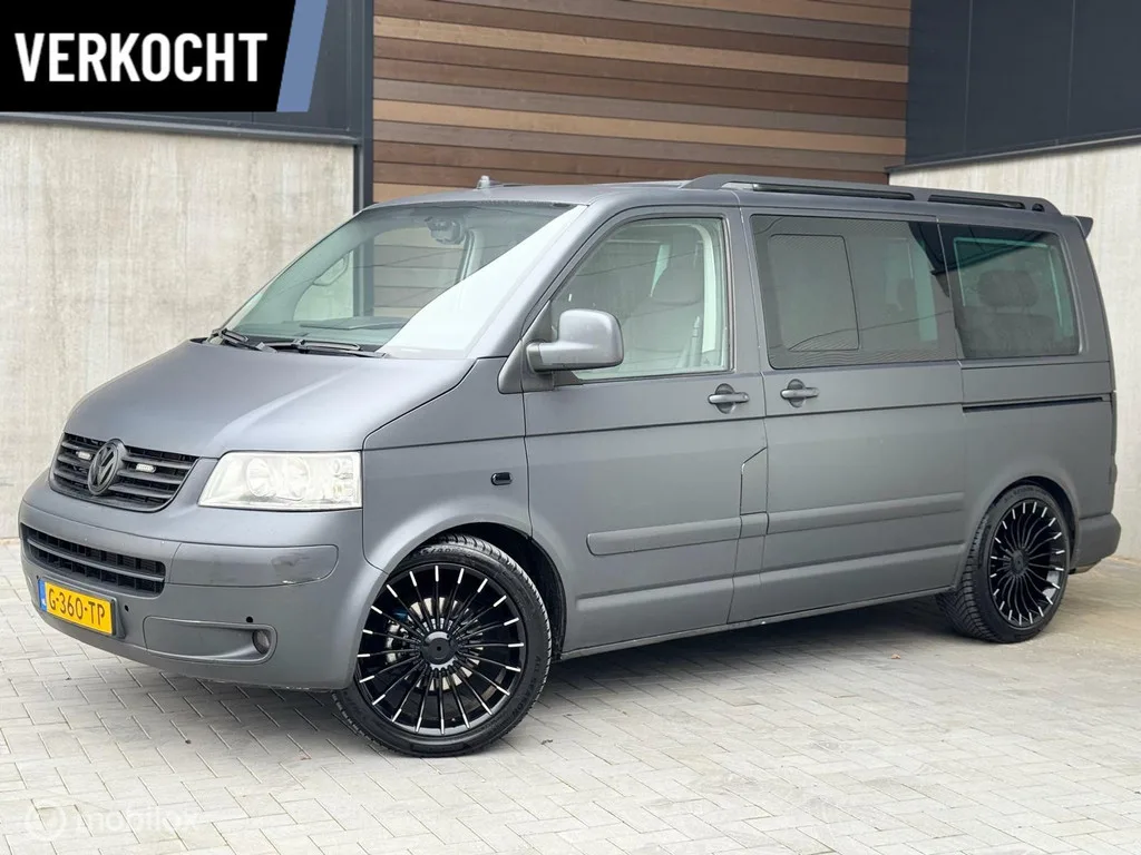 Volkswagen Transporter (2006) — foto 1