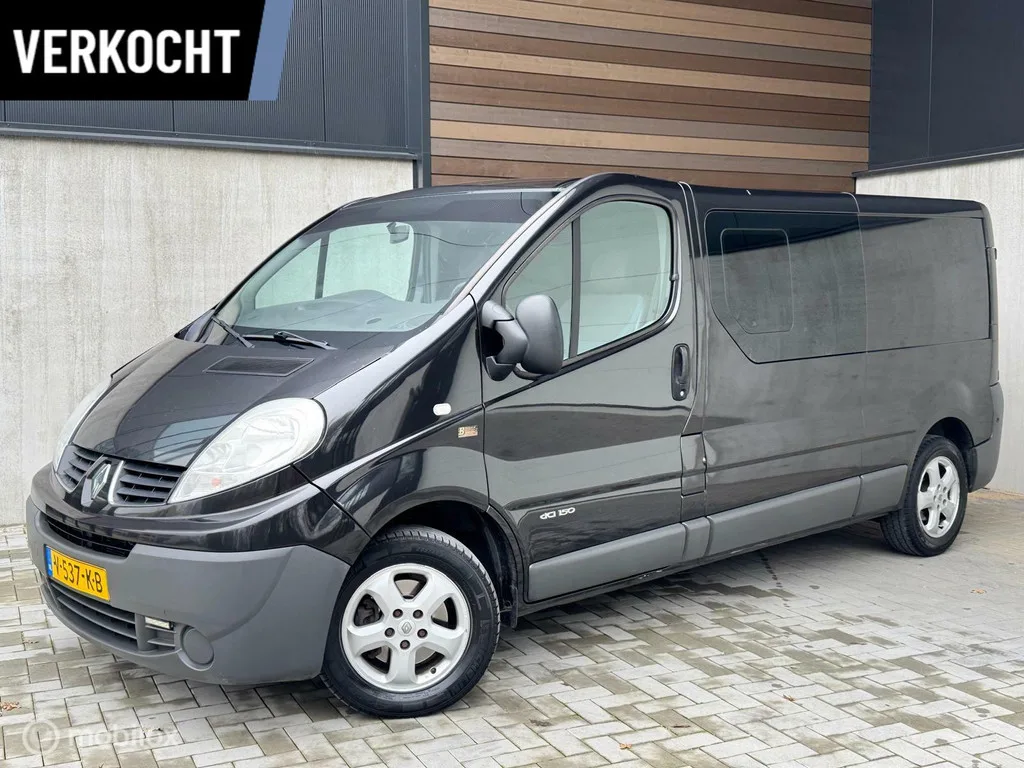 Renault Trafic (2011) — foto 1