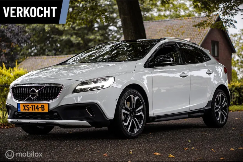 Volvo V40 Cross Country (2019)