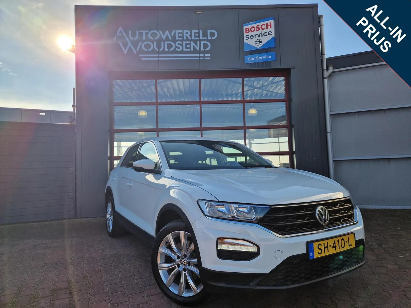 Volkswagen T-Roc (2018) — foto 1