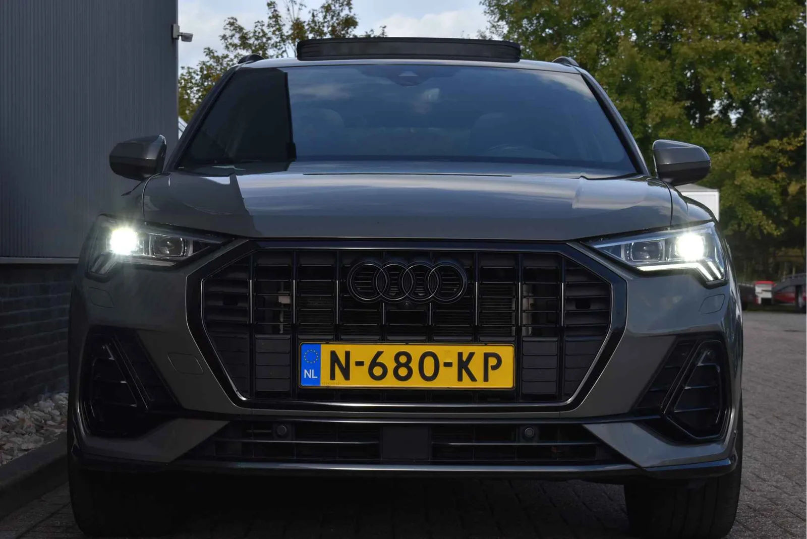 Audi Q3 (2021) — foto 1