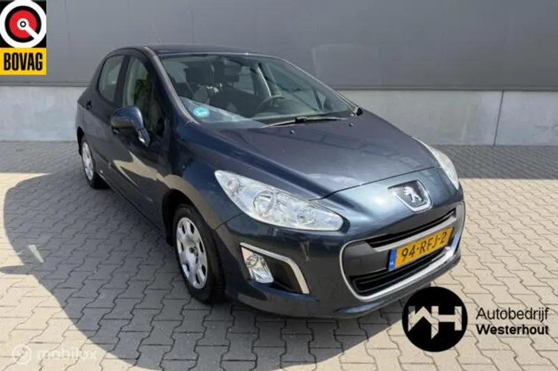 Peugeot 308 (2011)