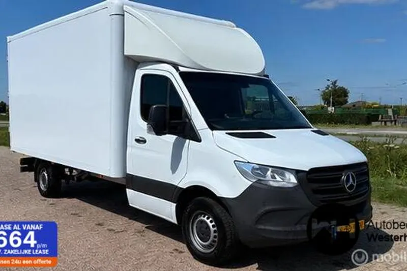 Mercedes-Benz Sprinter (2023)