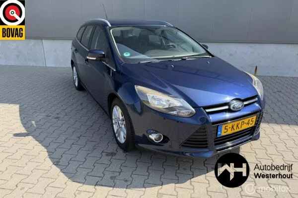 Ford Focus (2013) — foto 1
