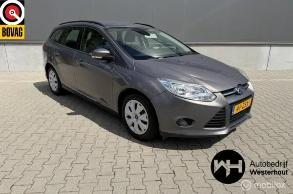 Ford Focus (2013) — foto 1