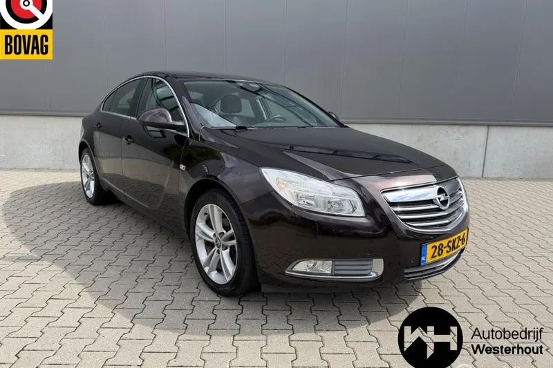 Opel Insignia (2011)
