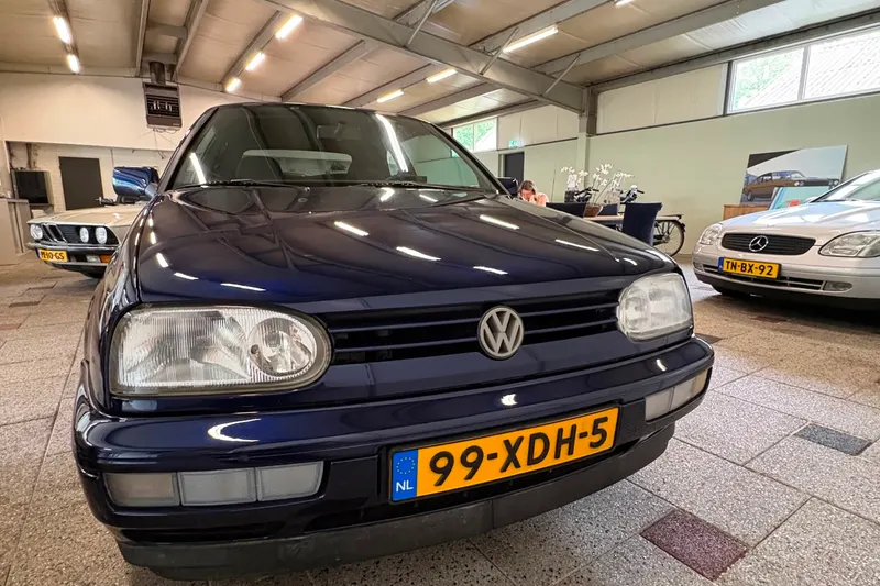 Volkswagen Golf (1995)