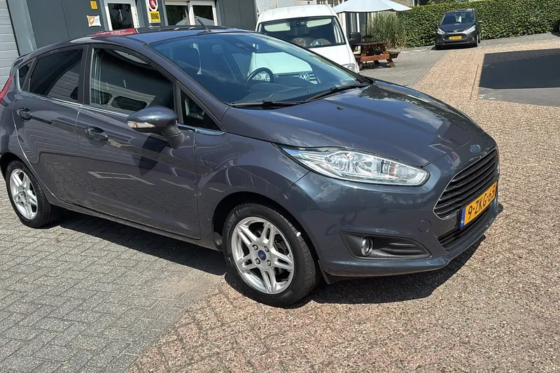 Ford Fiesta (2015)