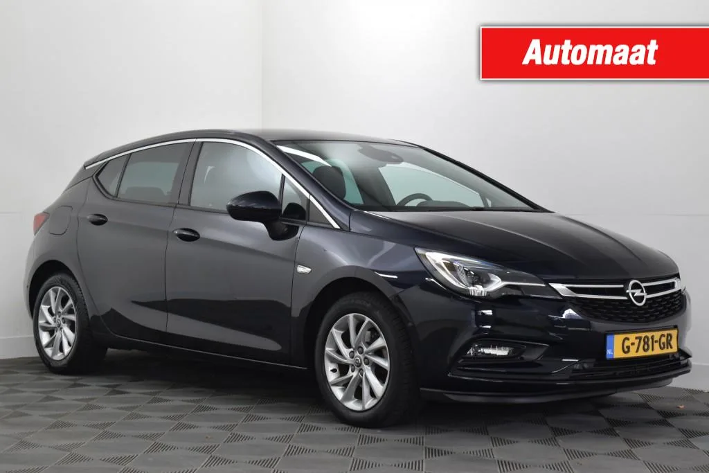 Opel Astra (2019) — foto 1