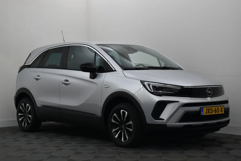 Opel Crossland (2023) — foto 1