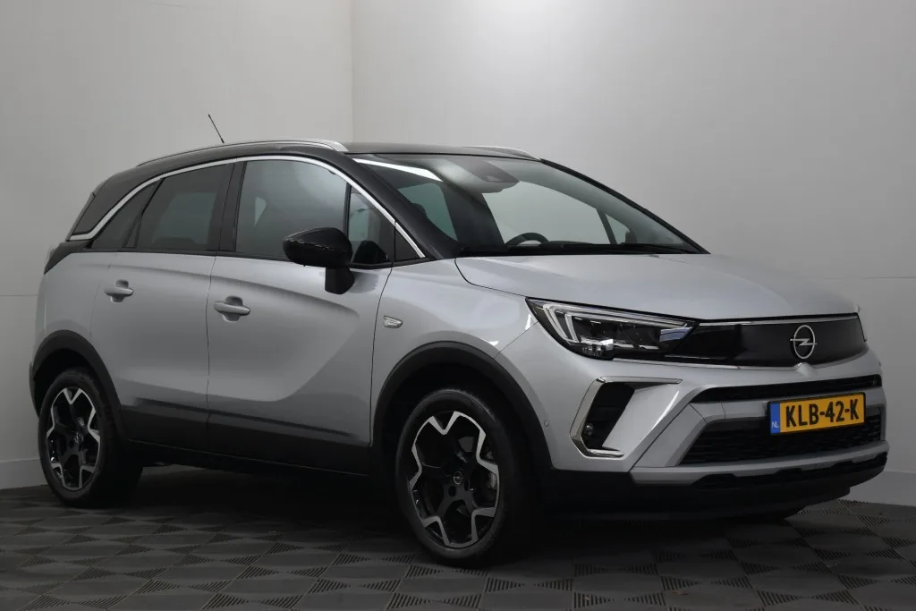 Opel Crossland (2023) — foto 1