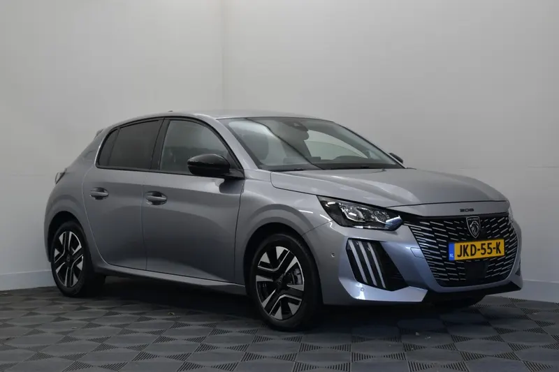 Peugeot 208 (2024)