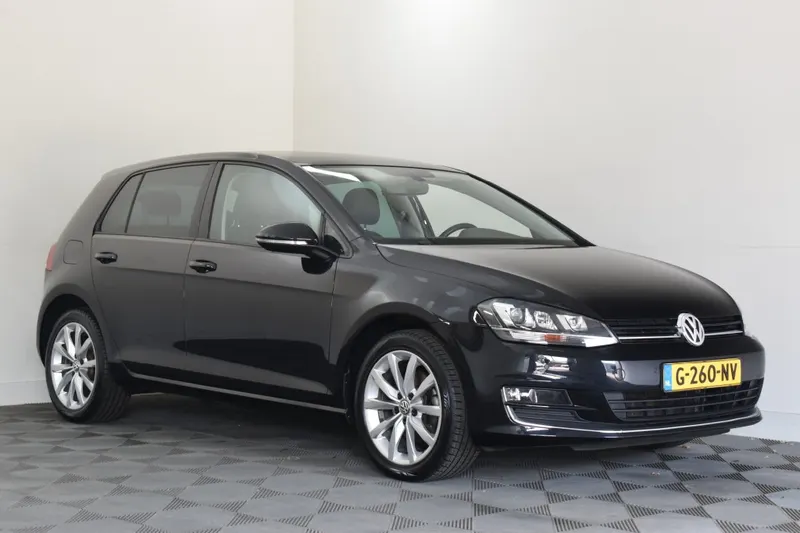 Volkswagen Golf (2016)