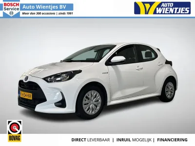Toyota Yaris (2021) — foto 1