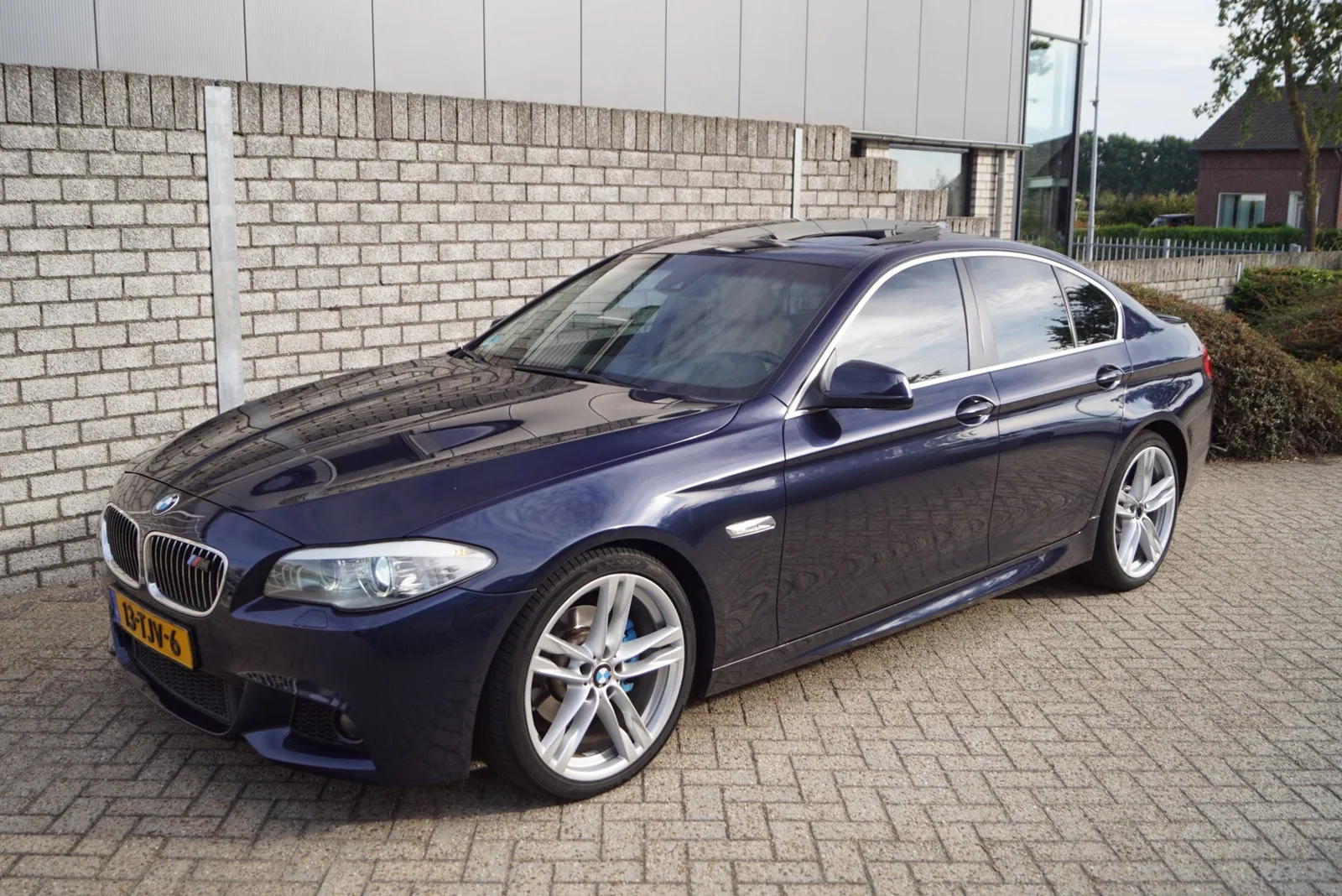 BMW 5-Serie (2011) — foto 1