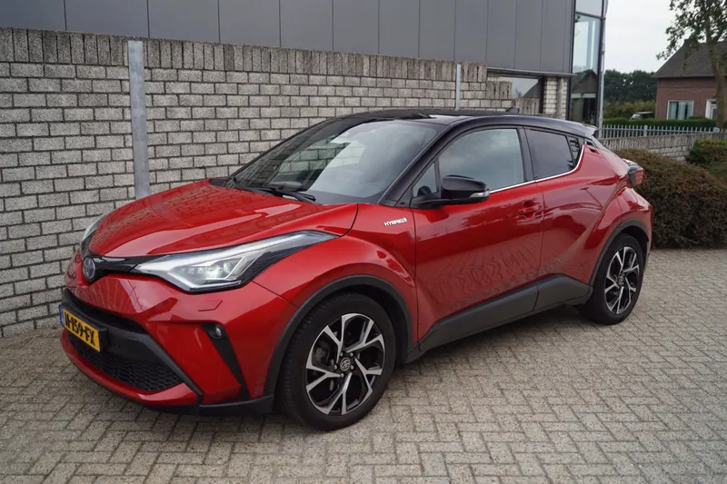 Toyota C-HR (2021)