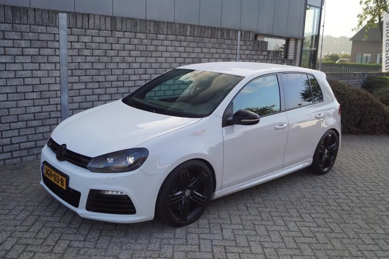 Volkswagen Golf (2012)