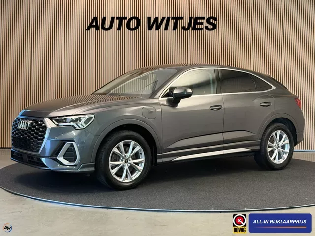 Audi Q3 Sportback (2023) — foto 1