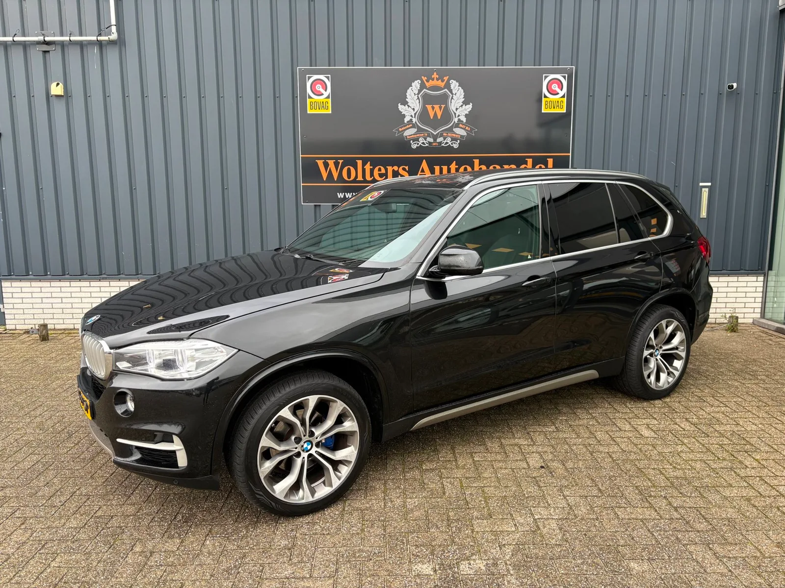 BMW X5 (2017) — foto 1