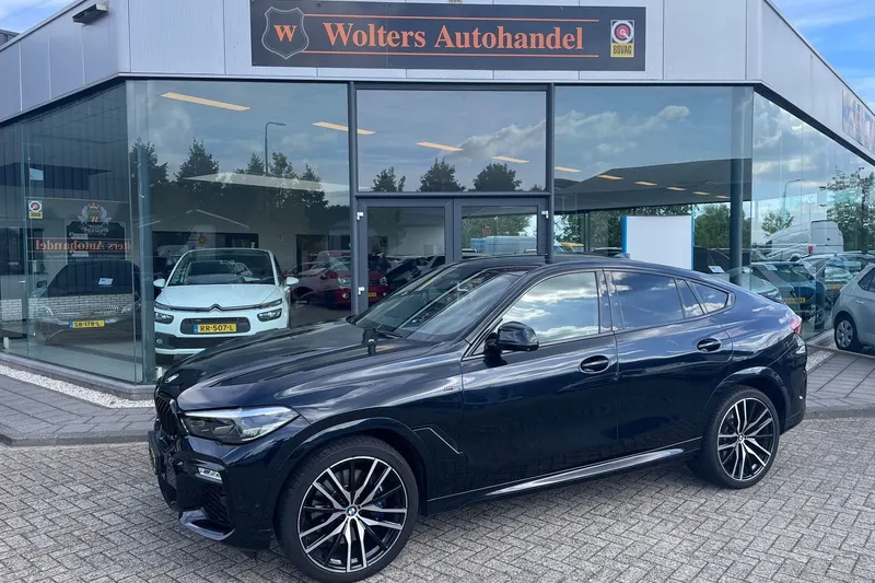 BMW X6 (2020)