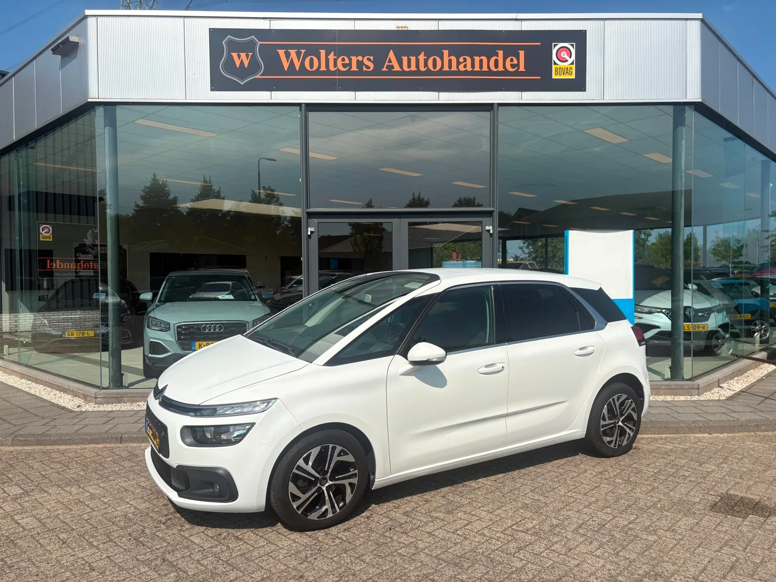 Citroën C4 Picasso (2018) — foto 1