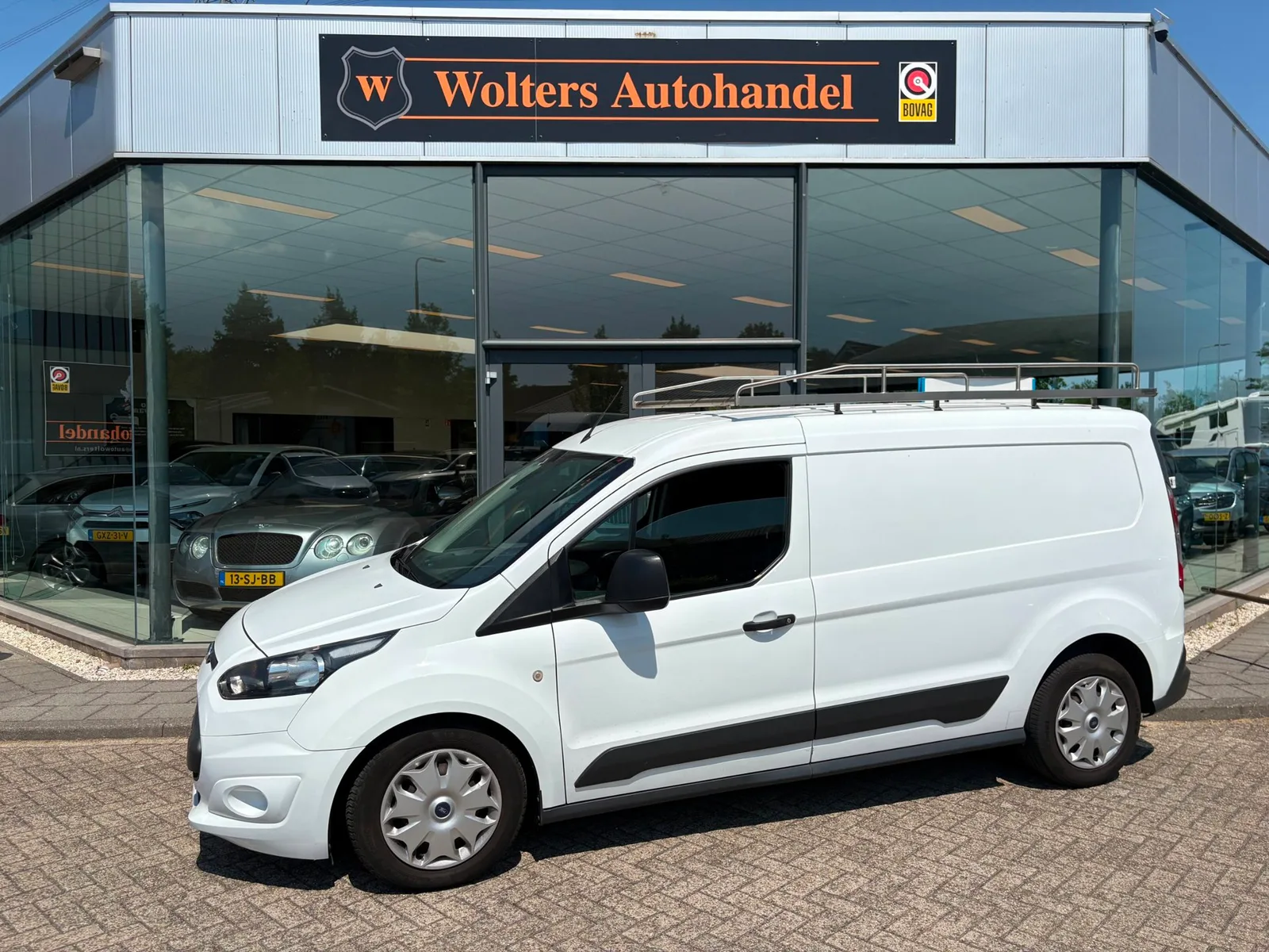 Ford Transit Connect (2015) — foto 1
