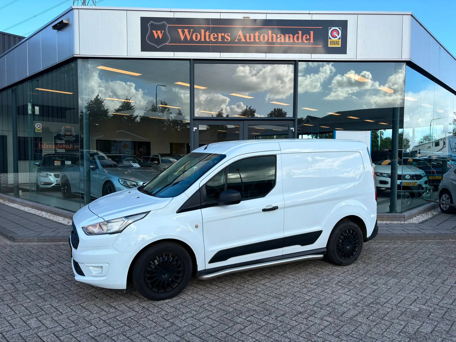 Ford Transit Connect (2019) — foto 1