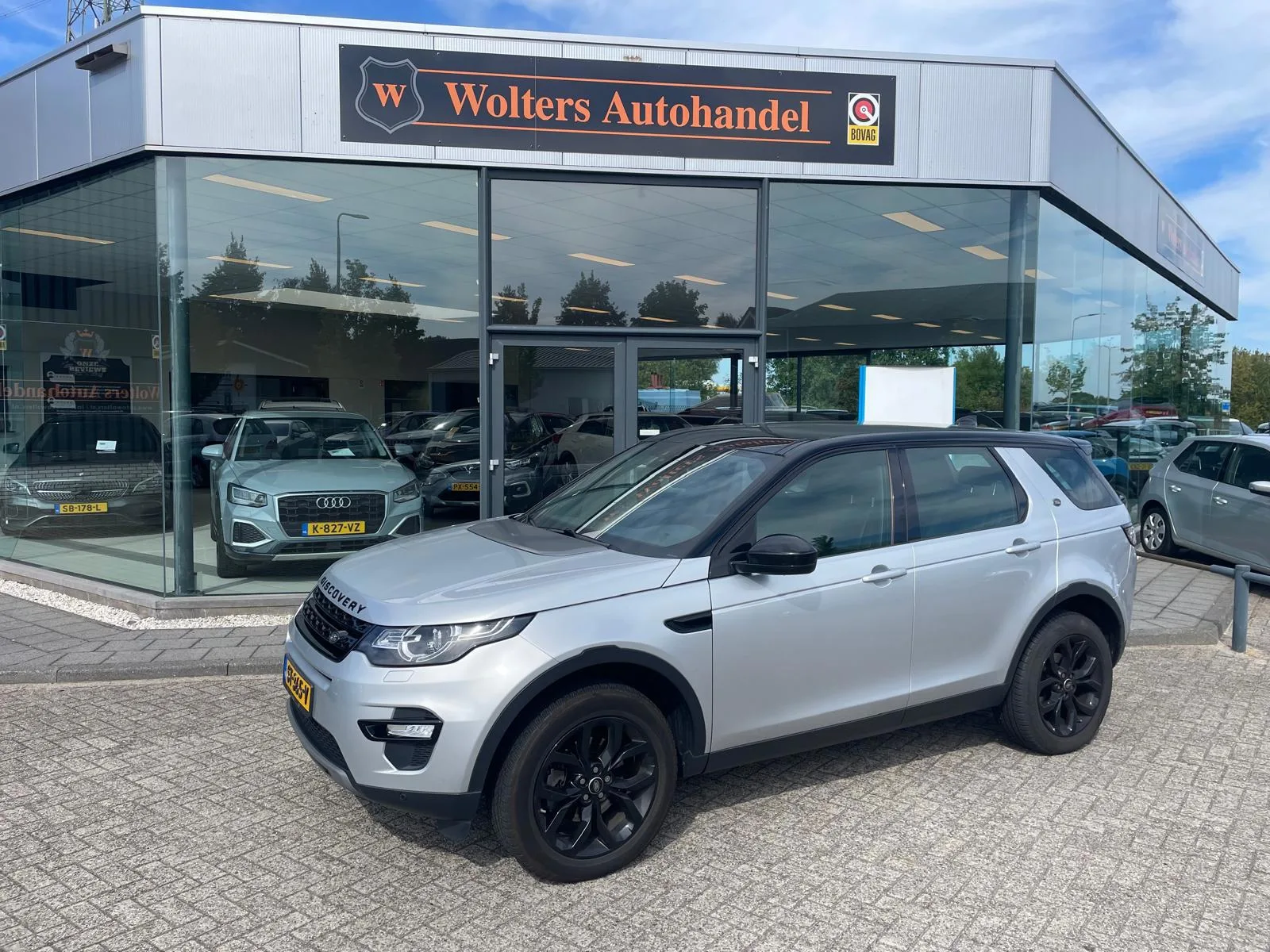 Land Rover Discovery Sport (2018) — foto 1