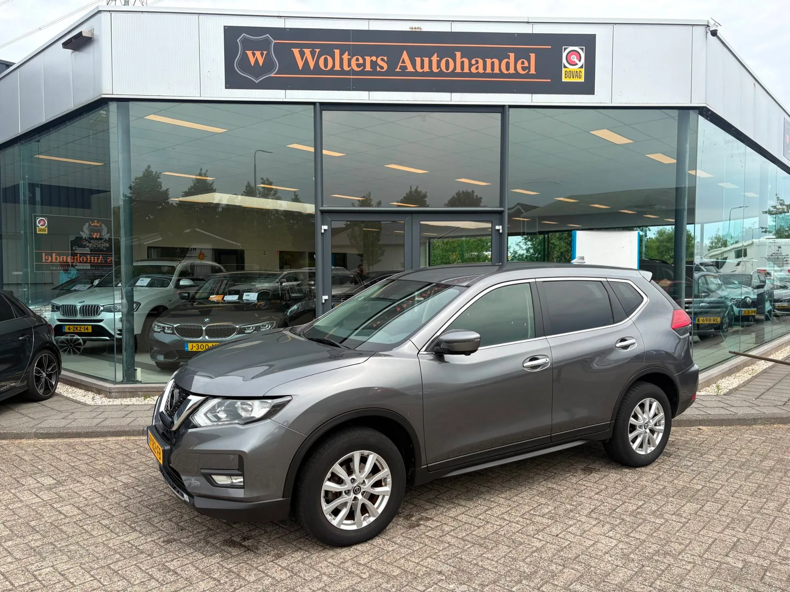 Nissan X-Trail (2020) — foto 1