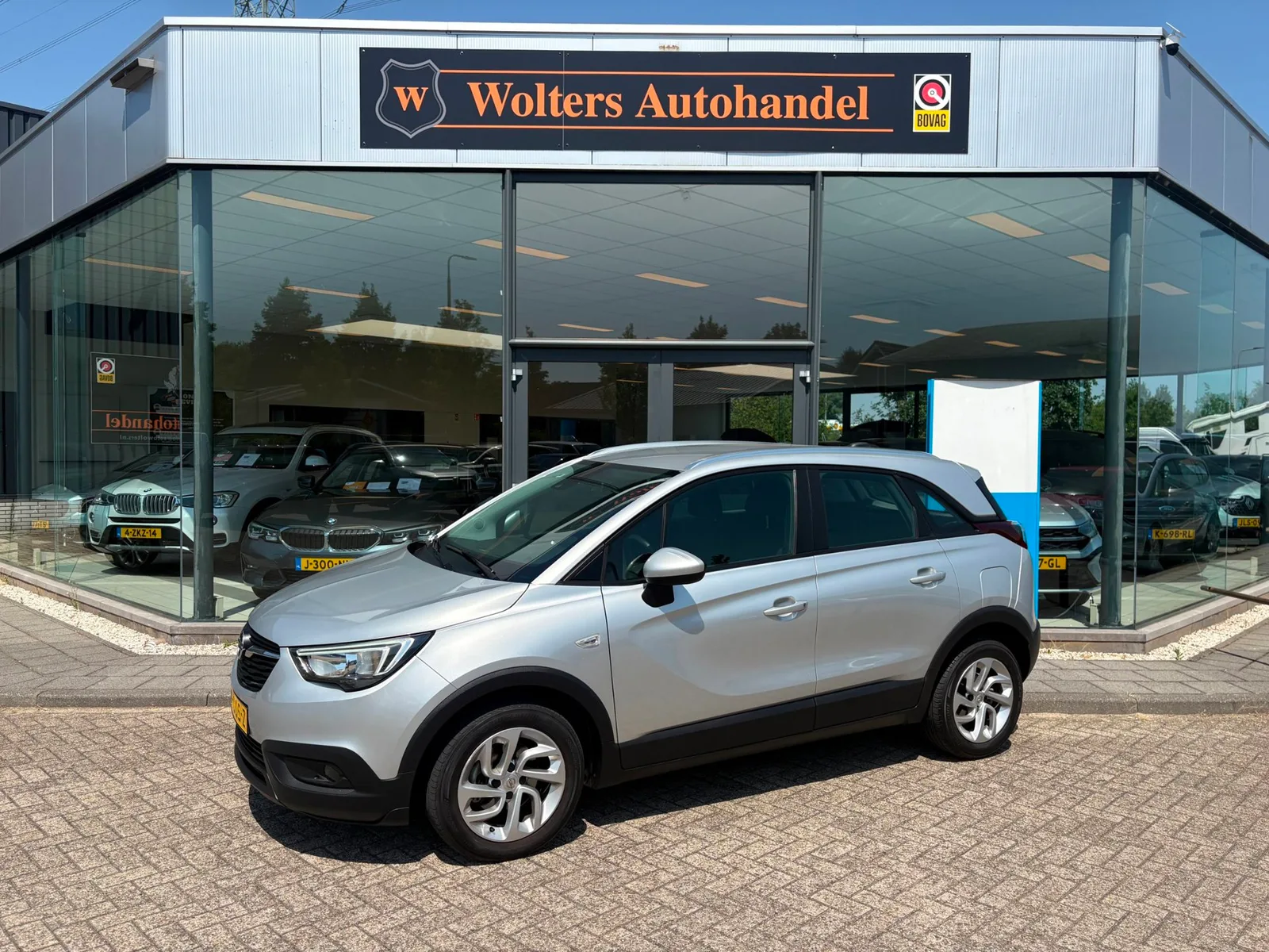 Opel Crossland X (2018) — foto 1