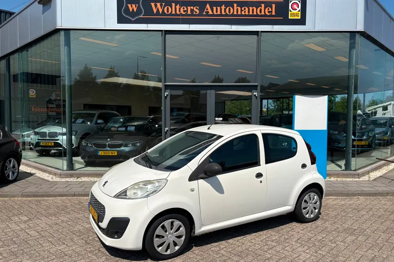 Peugeot 107 (2012)