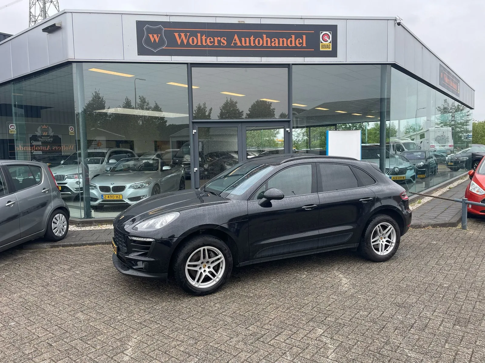 Porsche Macan (2018) — foto 1