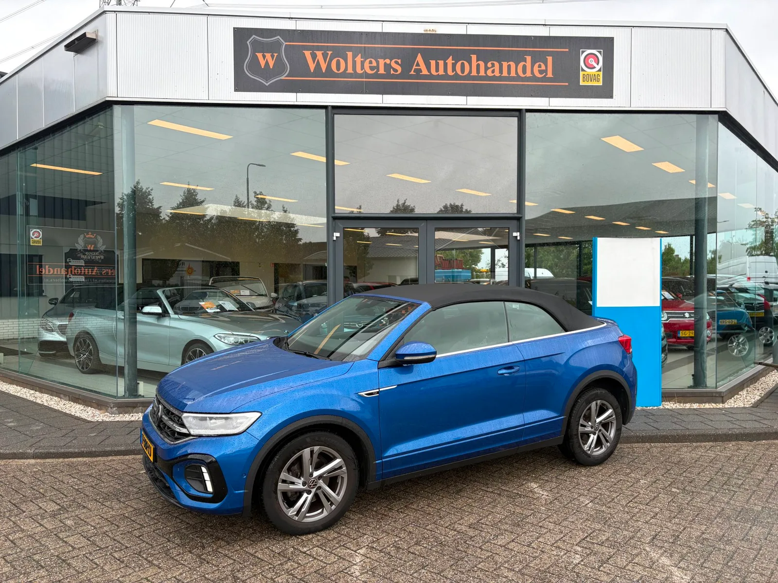 Volkswagen T-Roc (2022) — foto 1