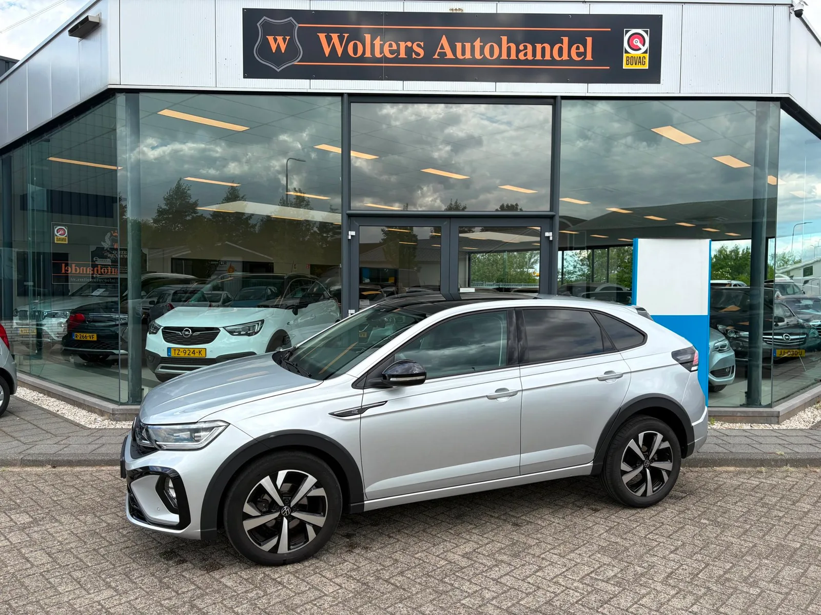 Volkswagen Taigo (2022) — foto 1