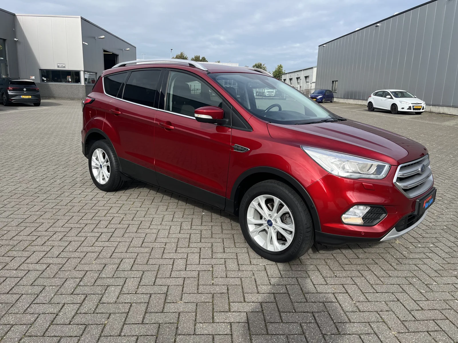 Ford Kuga (2018) — foto 1