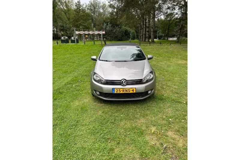 Volkswagen Golf (2011)