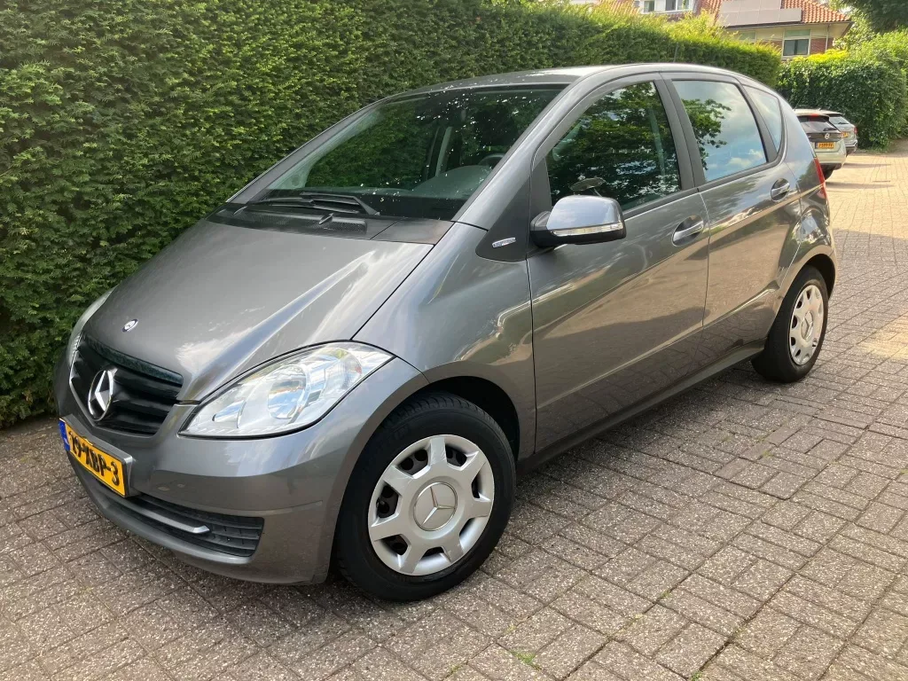 Mercedes-Benz A-Klasse (2012) — foto 1