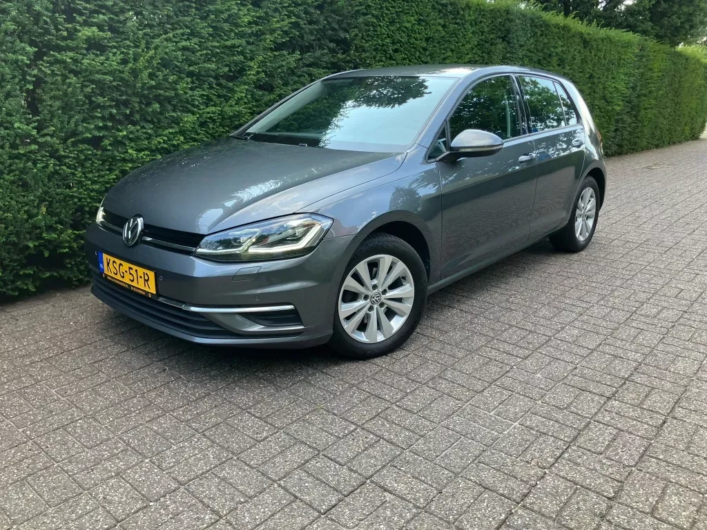 Volkswagen Golf (2017) — foto 1