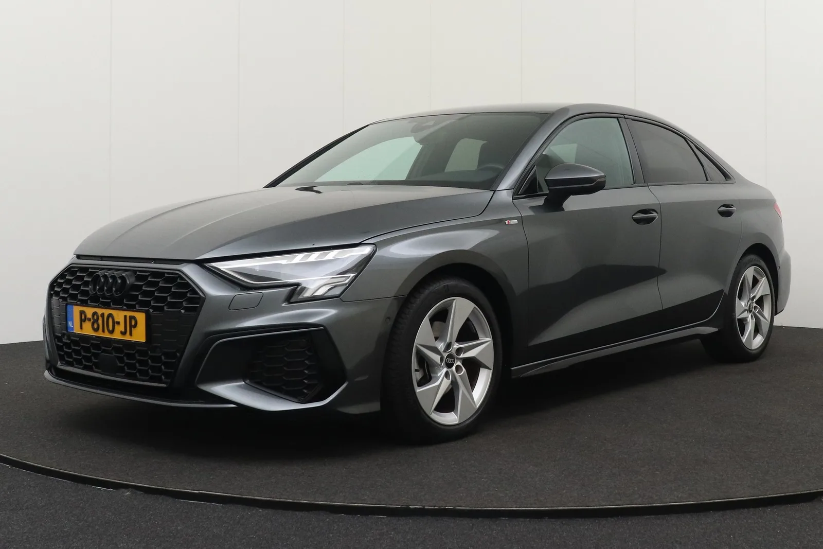 Audi A3 (2022) — foto 1
